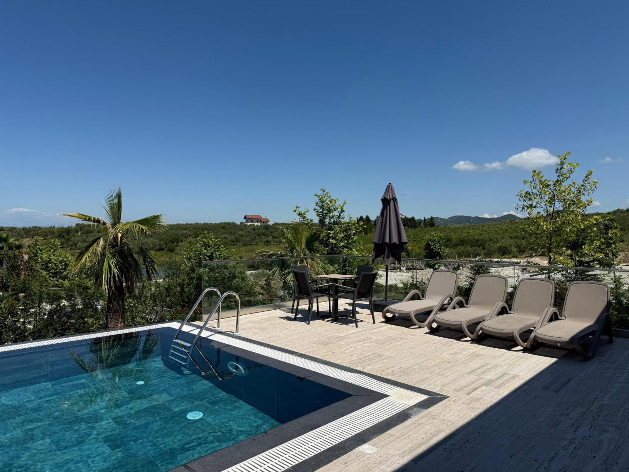 Villa Top Villas Durres *