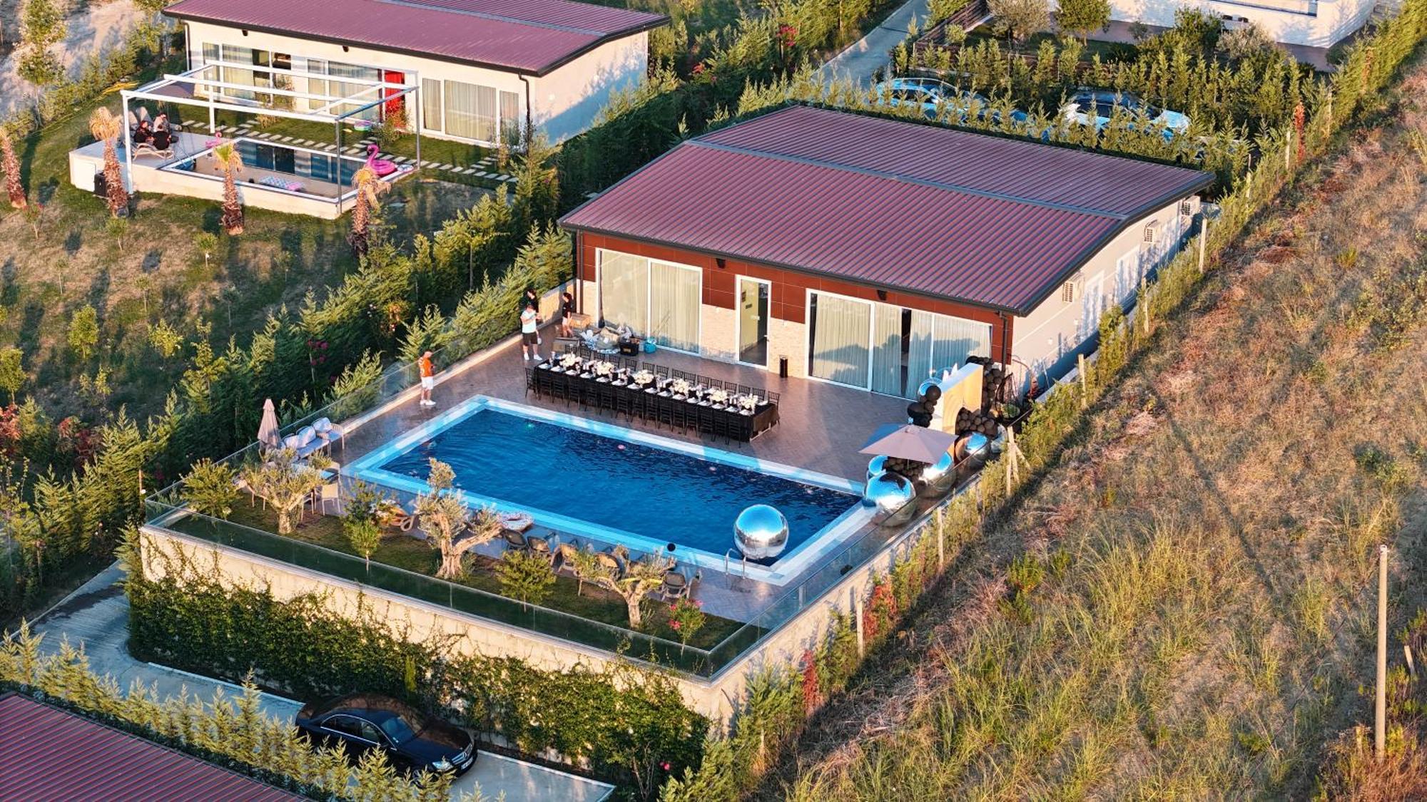 Top Villas Durres Villa