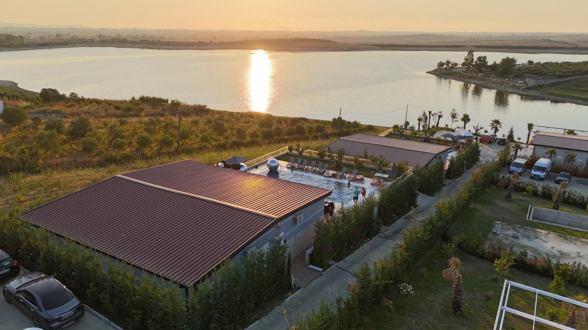 Villa Top Villas Durres *