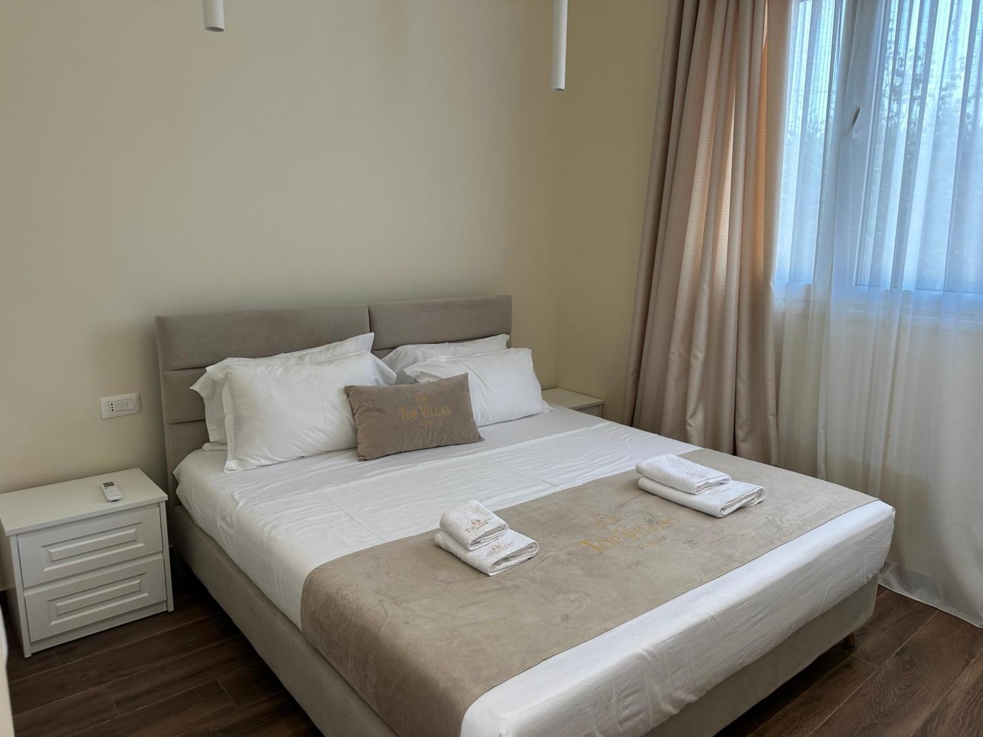 Top Villas Durres