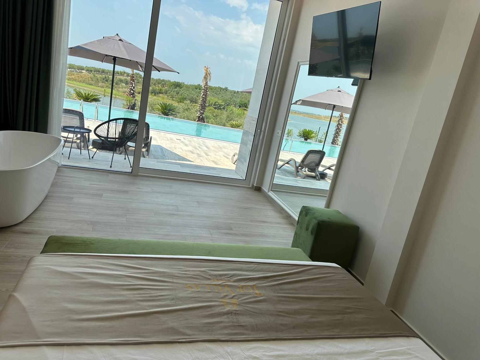 Top Villas Durres