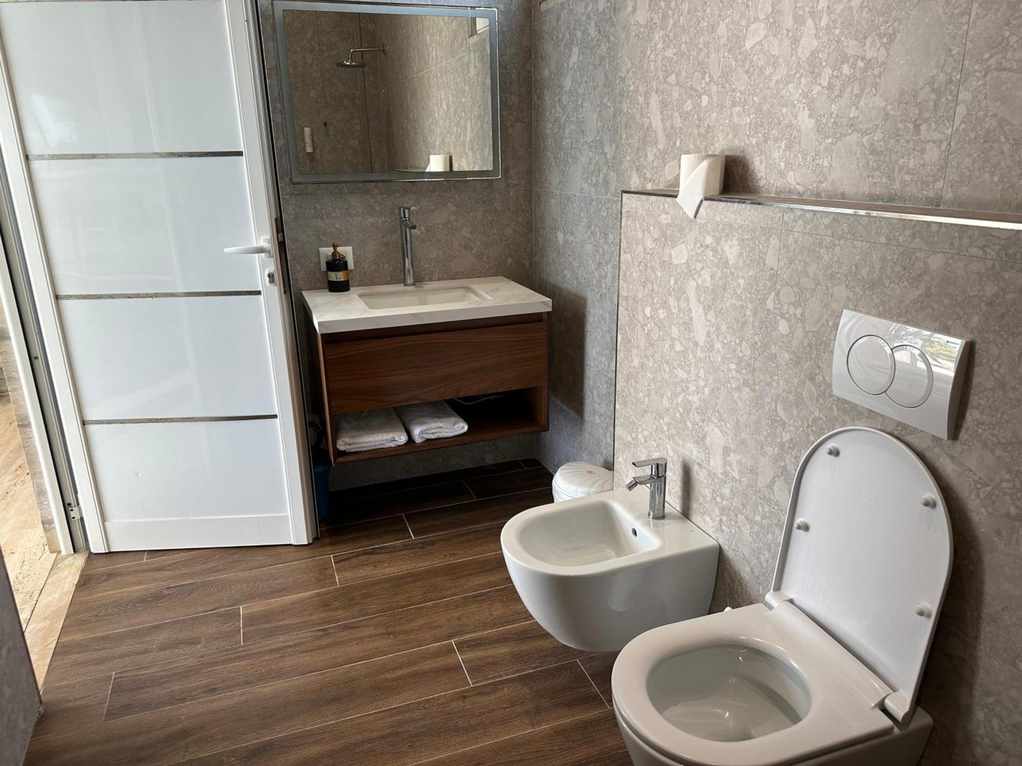Top Villas Durres Durrës